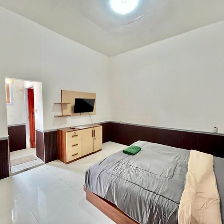 Salsabila Homestay Гілі-Траванган Екстер'єр фото